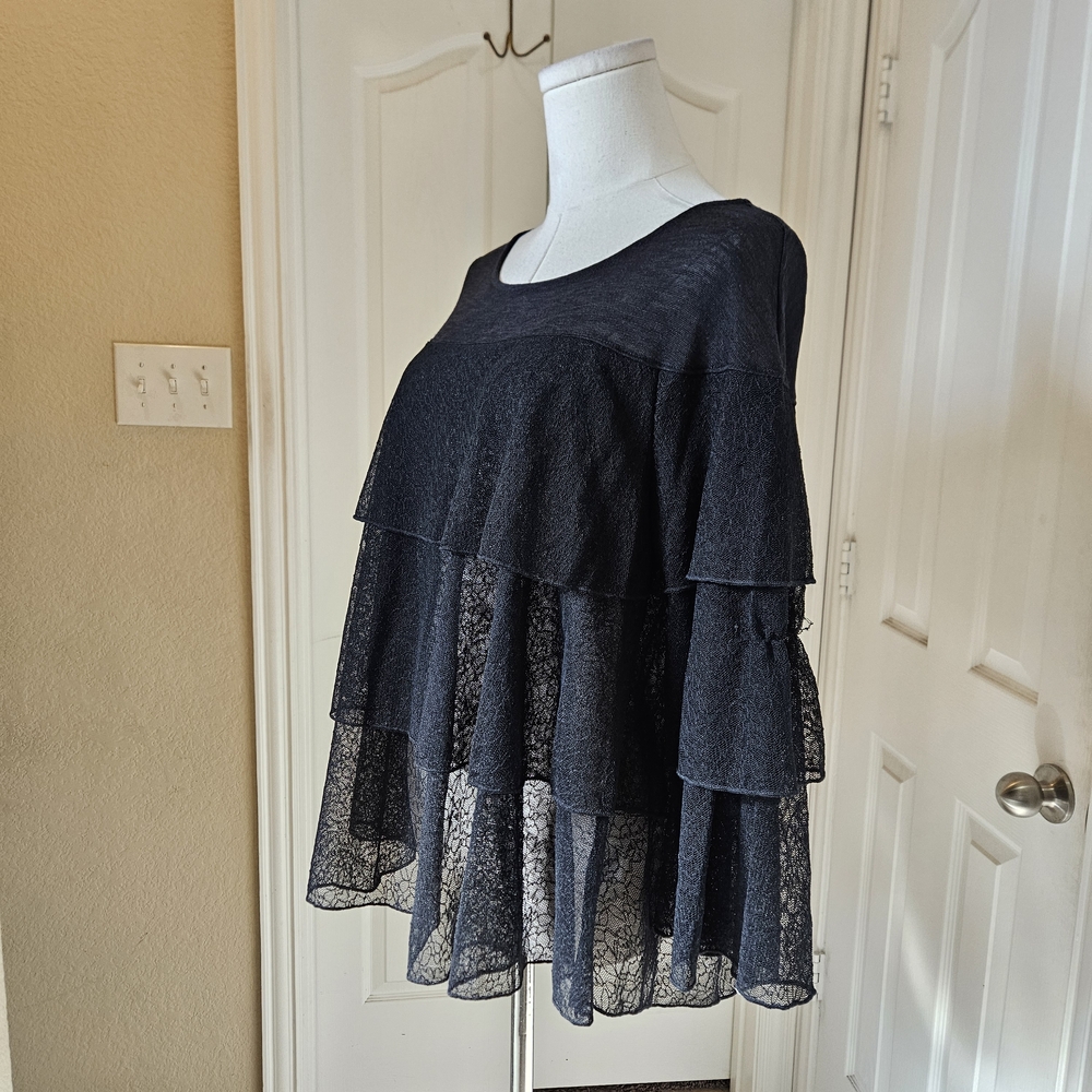 Nally & Millie Tiered Lace Overlay Top – Black Size OS NWT - Picture 5 of 13
